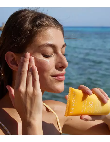 LAIT SOLAIRE À L'HUILE D'ABRICOT BIO SPF30 150ML