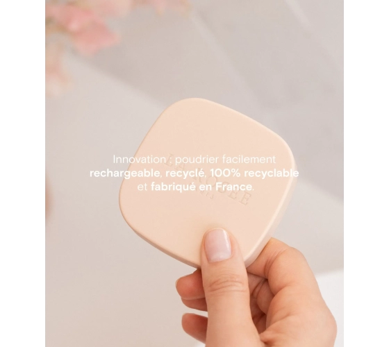 La Rosée powder case